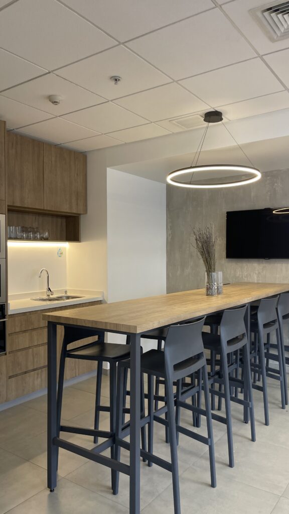 Comedor kitchenette oficina